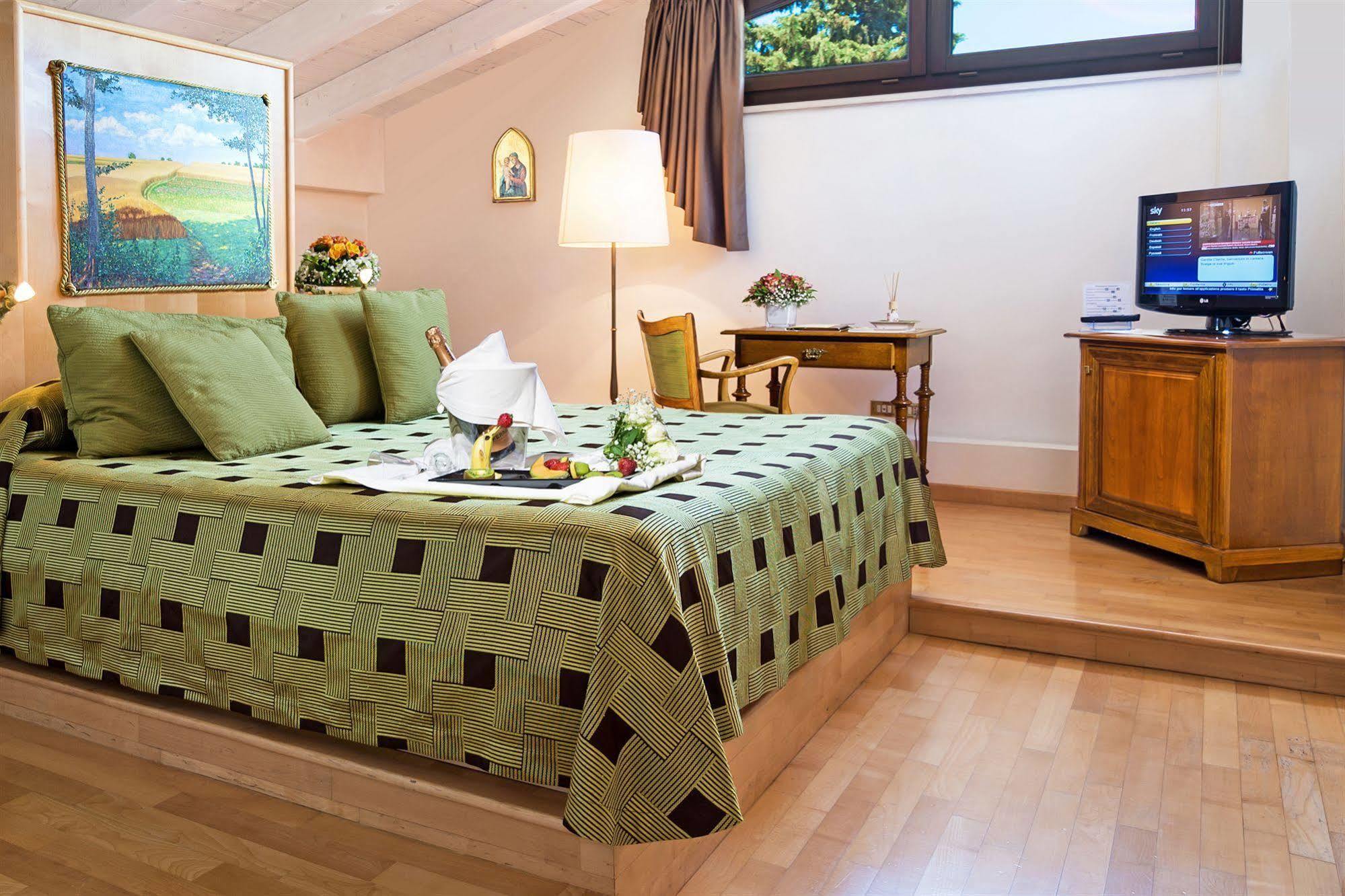 בארי Hotel Terranobile Metaresort מראה חיצוני תמונה